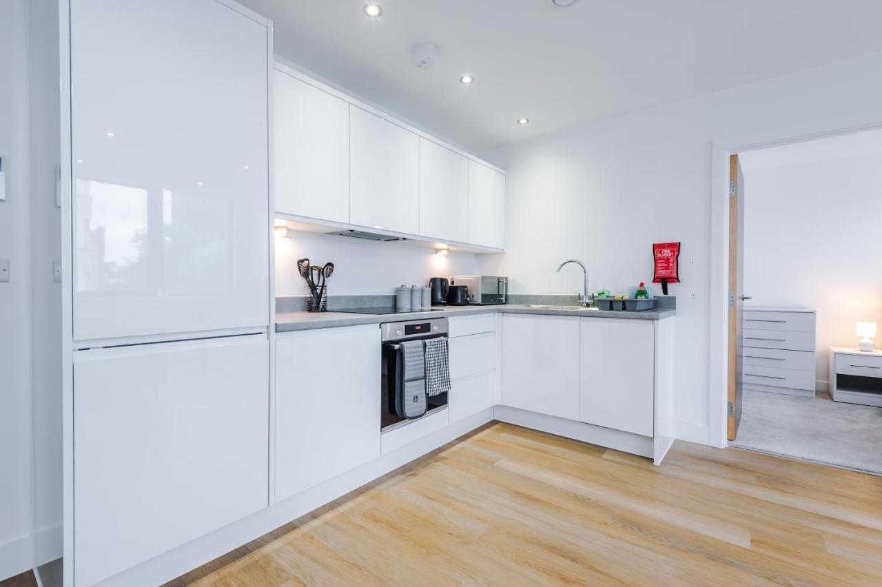 New! Stylish 2-Bed Apartment In Manchester By 53 Degrees Property - Amazing Location, Ideal For Small Groups - Sleeps 4! Экстерьер фото