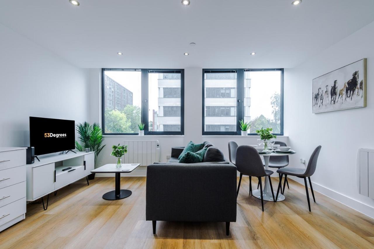 New! Stylish 2-Bed Apartment In Manchester By 53 Degrees Property - Amazing Location, Ideal For Small Groups - Sleeps 4! Экстерьер фото